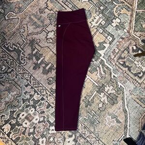 Maroon 7/8 Active Leggings